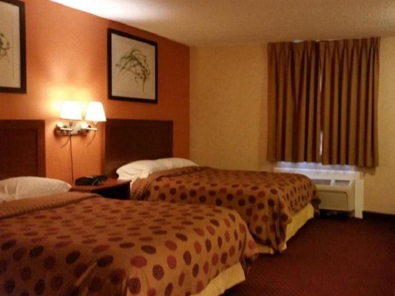 Americas Best Value Inn Foxboro Foxborough Exterior photo