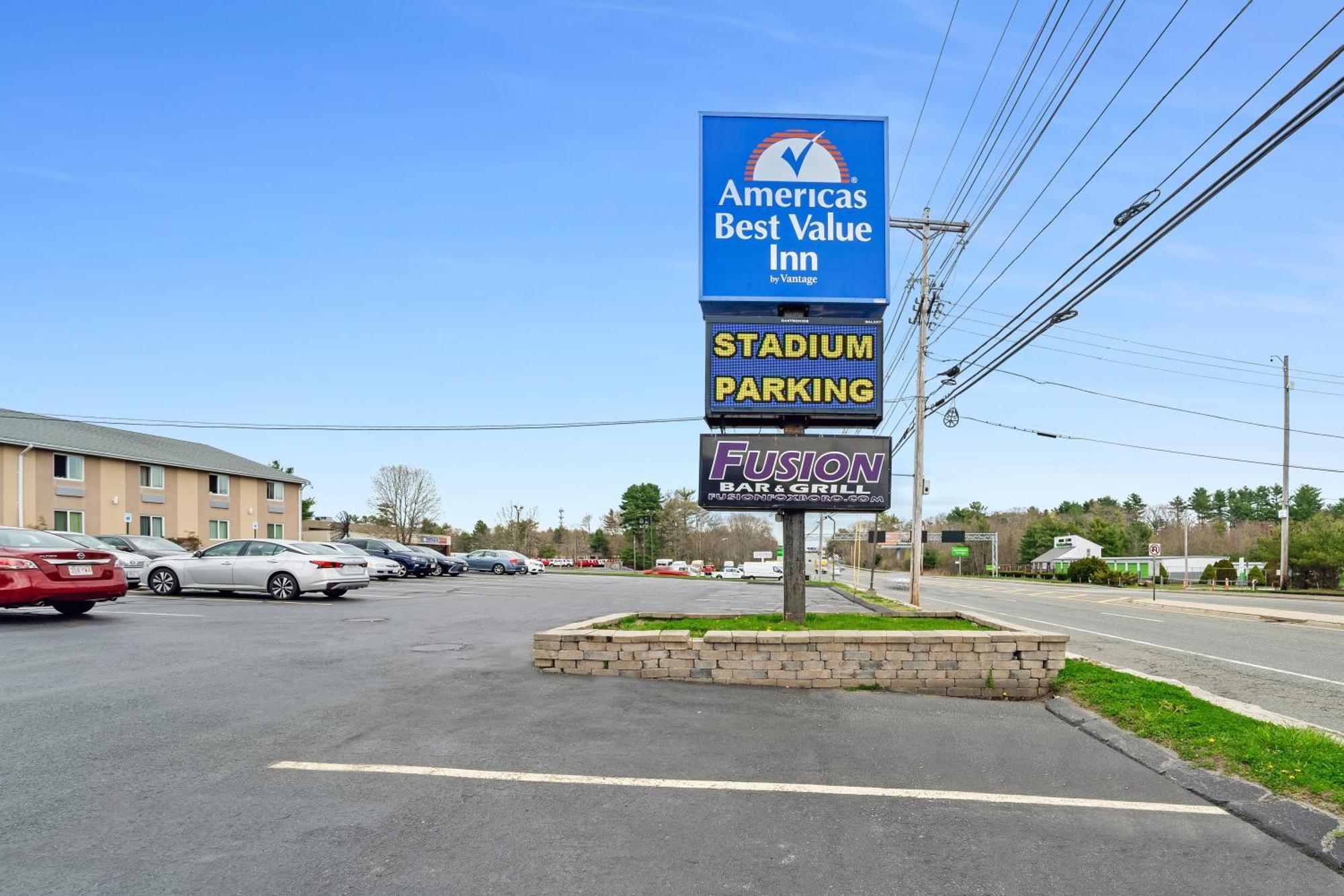 Americas Best Value Inn Foxboro Foxborough Exterior photo