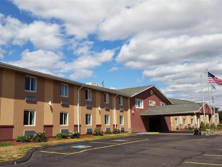 Americas Best Value Inn Foxboro Foxborough Exterior photo