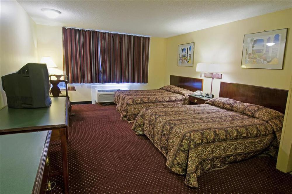 Americas Best Value Inn Foxboro Foxborough Room photo
